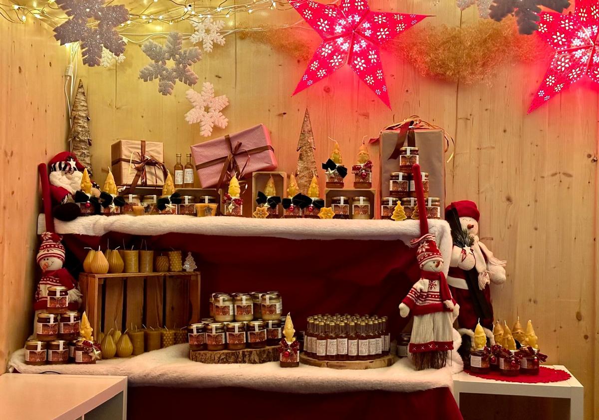 Honig, Kerzen aus Bienenwachs und Geschenke von GeiLa Honig